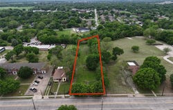 307 N Dallas Avenue, Lancaster, TX 75146