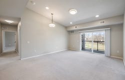 1427 34th Avenue SW unit: 220, Altoona, IA 50009