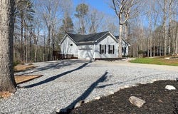 789 N Falling Waters, Demorest, GA 30535