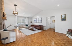 2244 E Cape Cod Drive, Bloomington, IN 47401