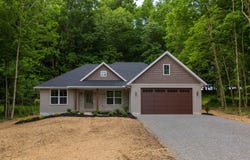 35 Orchard View Court, Howard, OH 43028