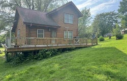 255 Eastside Lane, Montezuma, IA 50171
