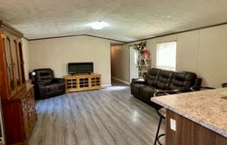 92 Doyle Fields Road, East Bernstadt, KY 40729