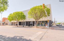 317 E 3RD STREET, Burkburnett, TX 76354