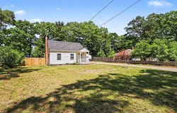 5324 Bryn Mawr Place, Muskegon, MI 49442