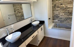 228 Ellington, Center, TX 75935
