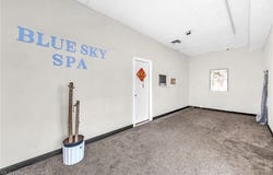 4375 Oberlin Avenue, Lorain, OH 44053