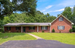 560 Post Office Road, Coldwater, MS 38618