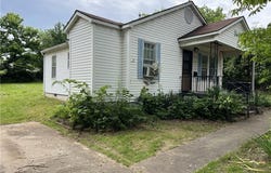 418  N Robinson  ST, Harrison, AR 72601