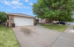 3916 Irish Setter Drive, Fort Worth, TX 76123