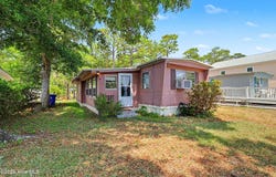 131 NE 75th Street, Oak Island, NC 28465