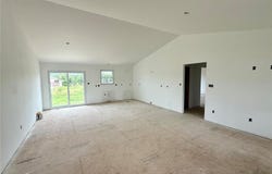 10233 Riehl Farm Drive, Potosi, MO 63664