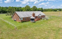 1 W 204th Street, Haskell, OK 74436