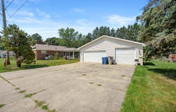 239 W Hamilton Lane, Battle Creek, MI 49015