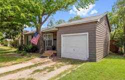2711 Elizabeth Drive, Brownwood, TX 76801