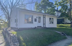 317 S West Street, Angola, IN 46703