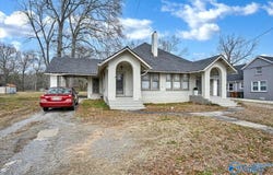 803 Main Street E, Hartselle, AL 35640