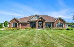 26725 County Road 52, Nappanee, IN 46550