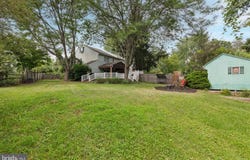 4015 SALEM CIRCLE, HARLEYSVILLE, PA 19438