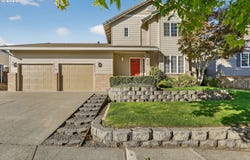 535 NE 24TH St, Gresham, OR 97030