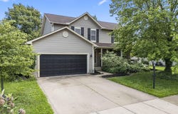 381 Hearthstone Drive, Delaware, OH 43015