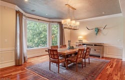 7488 Valley View Road, Hudson, OH 44236