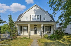 1620 S Garrison Avenue, Carthage, MO 64836