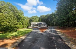 741 Joe Smith, Mount Airy, GA 30563
