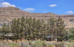 933 S Freedom Way, Big Water, UT 84741