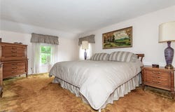 5158 Meadow Wood Boulevard, Lyndhurst, OH 44124