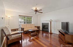 116 Prestwick Way, Edison, NJ 08820