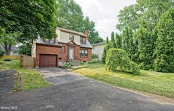 5 Kakely Street, Albany, NY 12208