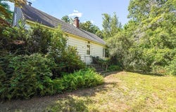 74 River Road, Sturbridge, MA 01566