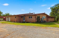 1301 S 8th, Alva, OK 73717