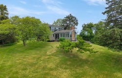 5 Oceanview Farm Road, Chilmark, MA 02535