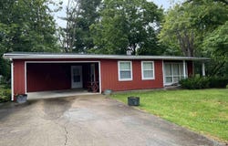 330 Cedar Street, Warsaw, IL 62379
