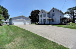 1001 SHAKESPEARE Avenue, Milton, PA 17847