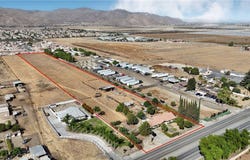 492 S Sanderson Avenue, San Jacinto, CA 92582