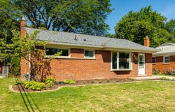 8937 Sunbury, Livonia, MI 48150