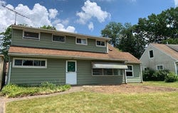 3154 Prior Drive, Cuyahoga Falls, OH 44223