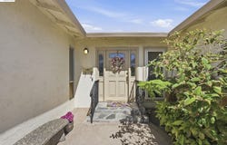 14322 Trinidad Rd, San Leandro, CA 94577