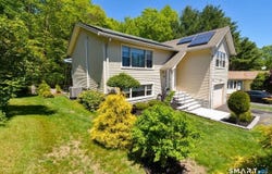38 Algonquin Way, Bristol, CT 06010