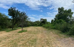 3909 Harrison Street, Bellmead, TX 76705