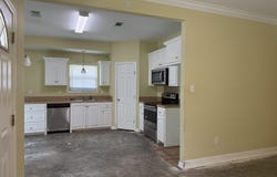 1737 RAVIER LN, LA 70780