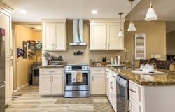 641 Butch Cassidy, Del Rio, TX 78840