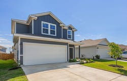 209 Ehrlich St, Kyle, TX 78640