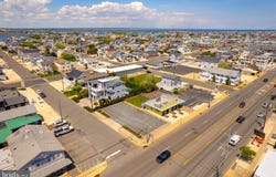 1219 LONG BEACH BOULEVARD, SHIP BOTTOM, NJ 08008