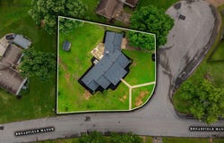 21 Broadfield Manor, Trenton, TN 38382