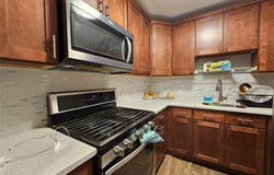 25 Ruth Court, Middletown, NY 10940