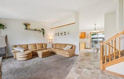 608 Frontier Circle, Belle Plaine, MN 56011